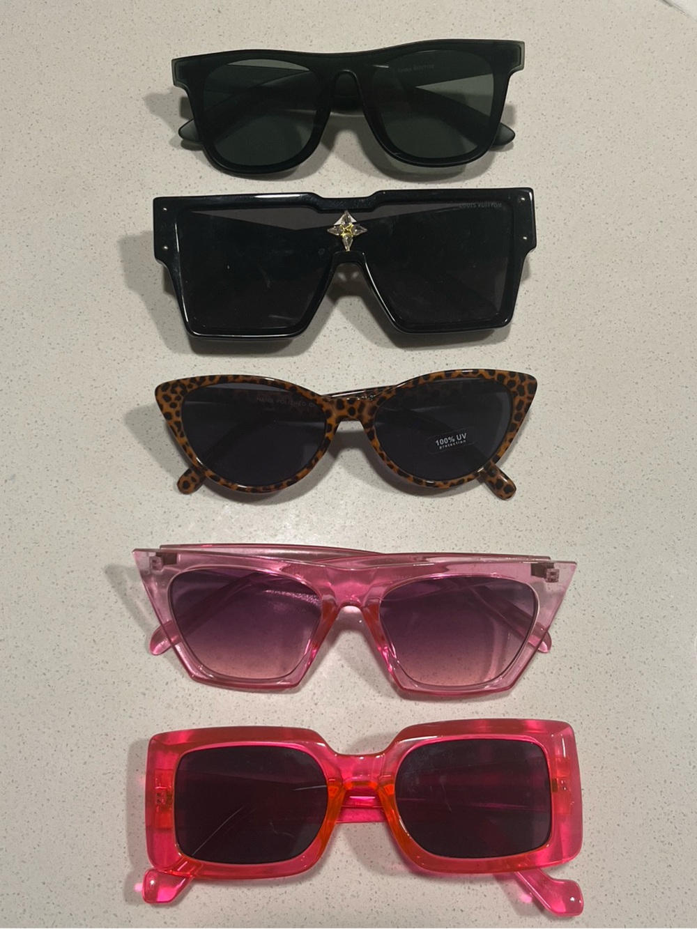 Cute Sunglass Bundle 6 pairs